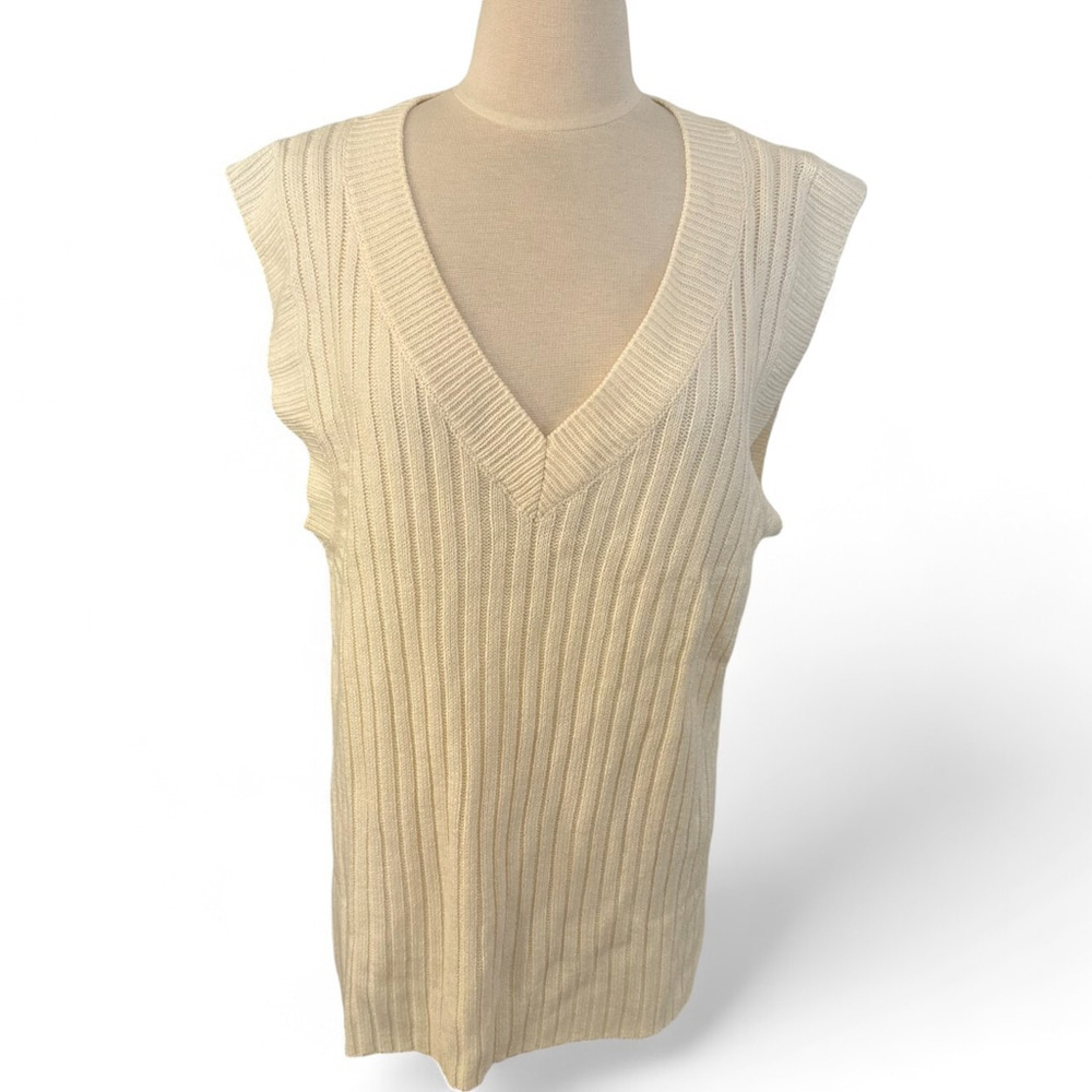 Women's H&M Divided Sweater Vest Size S Cream Sleeveless Knit Top